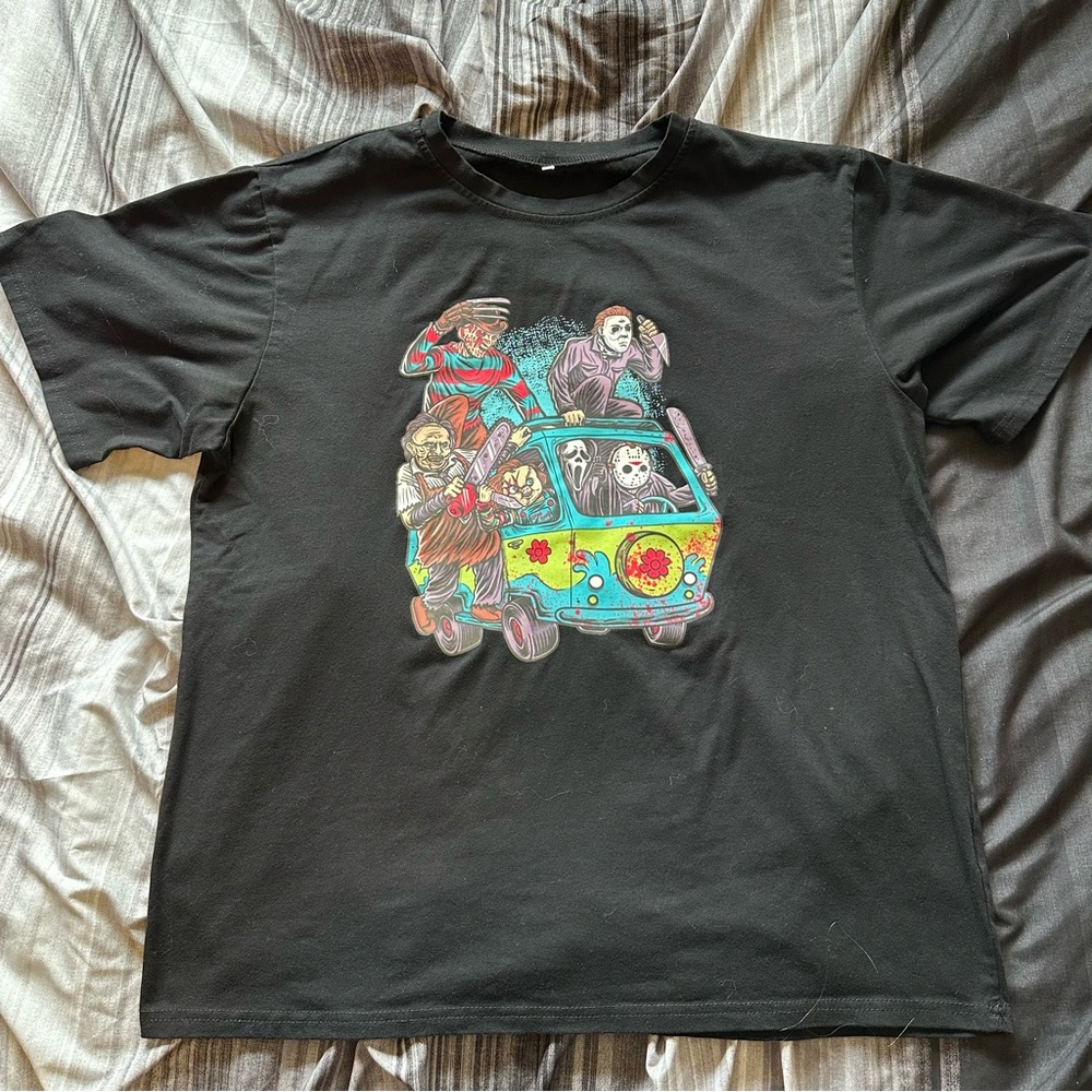 Horror Themed Graphic Shirt Men’s Large